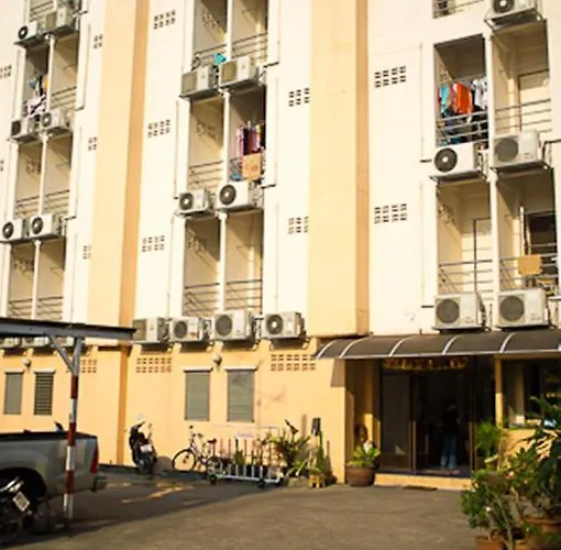 S & P Service Apartment Bangkok